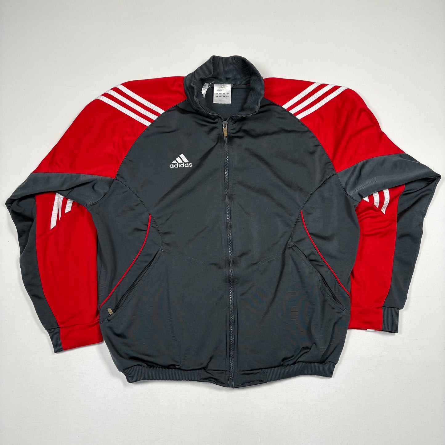 (M) Adidas Top