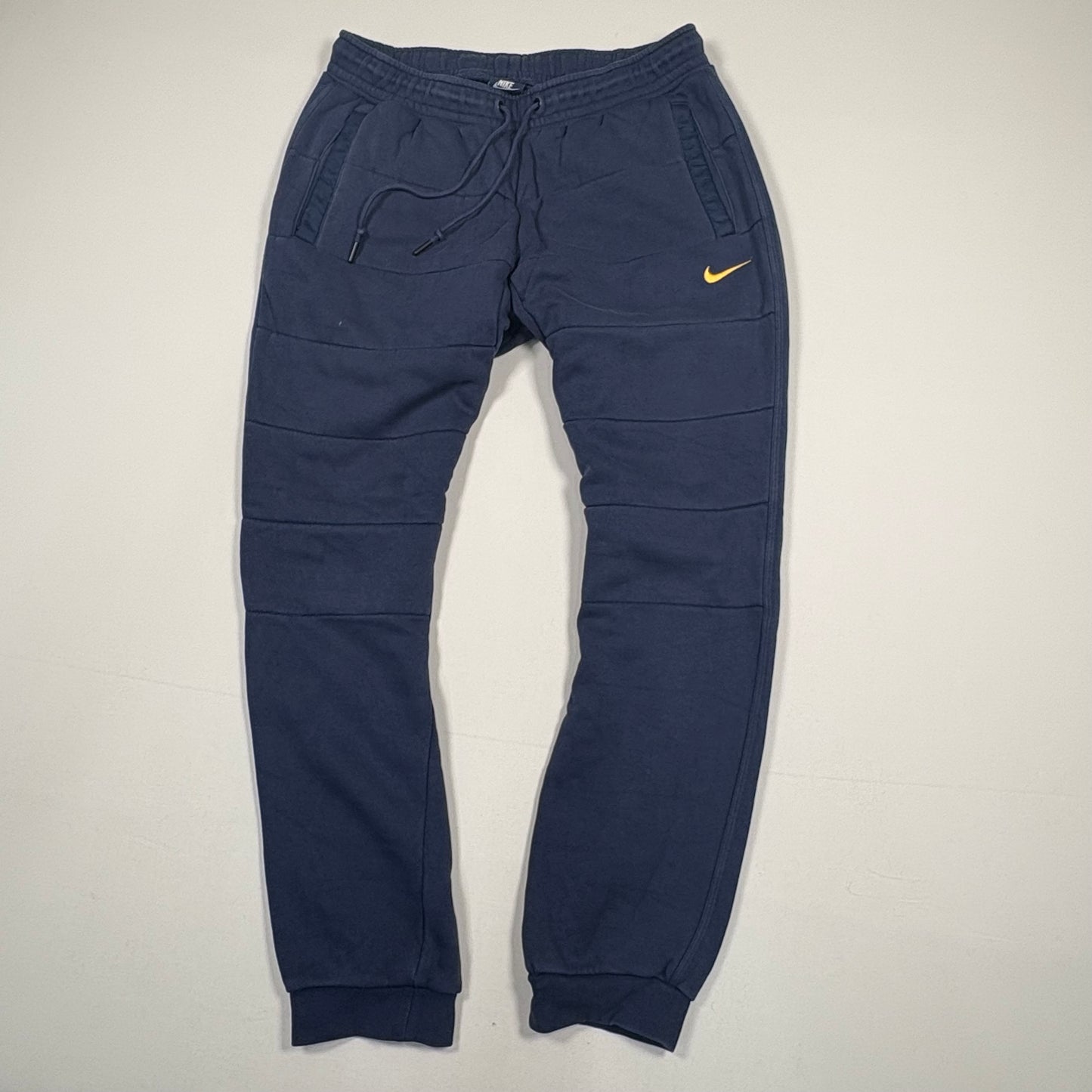 (L) Nike Sweatpants