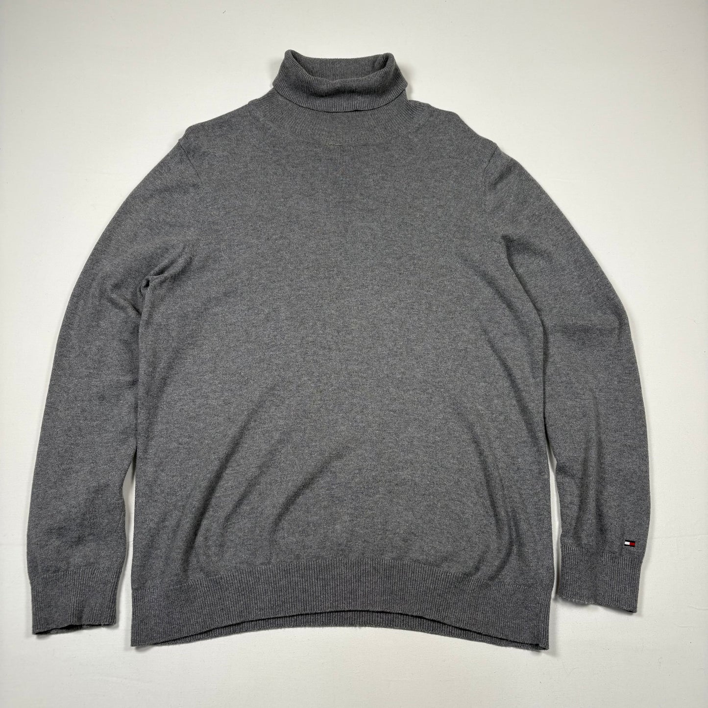 (L) Tommy Hilfiger Поло
