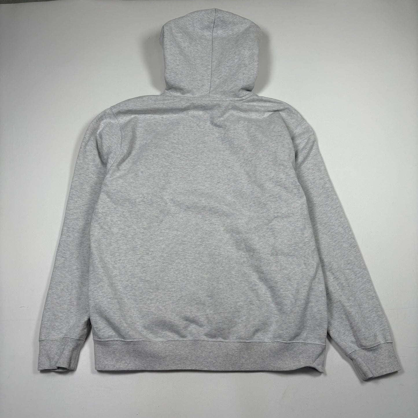 (L) Сив суичър Carhartt