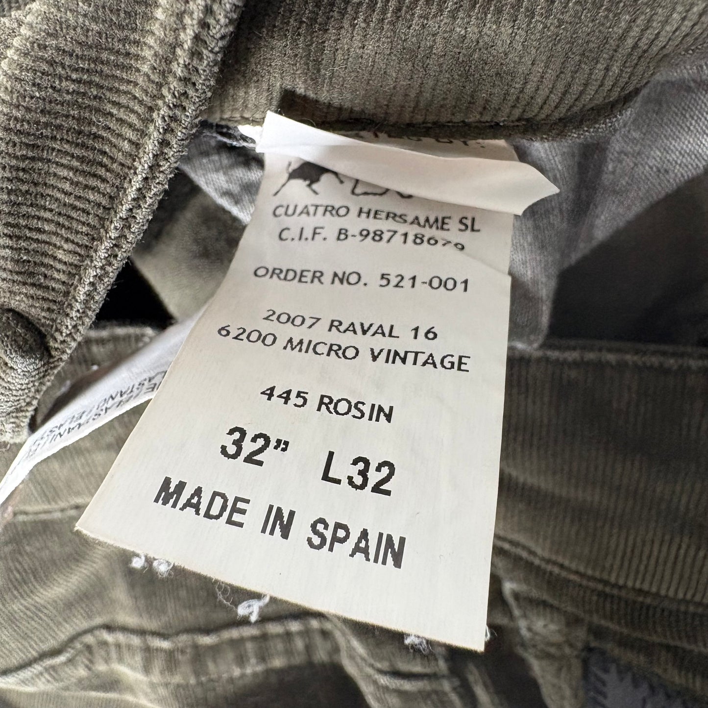 (S) Lois Flared Y2K Jeans